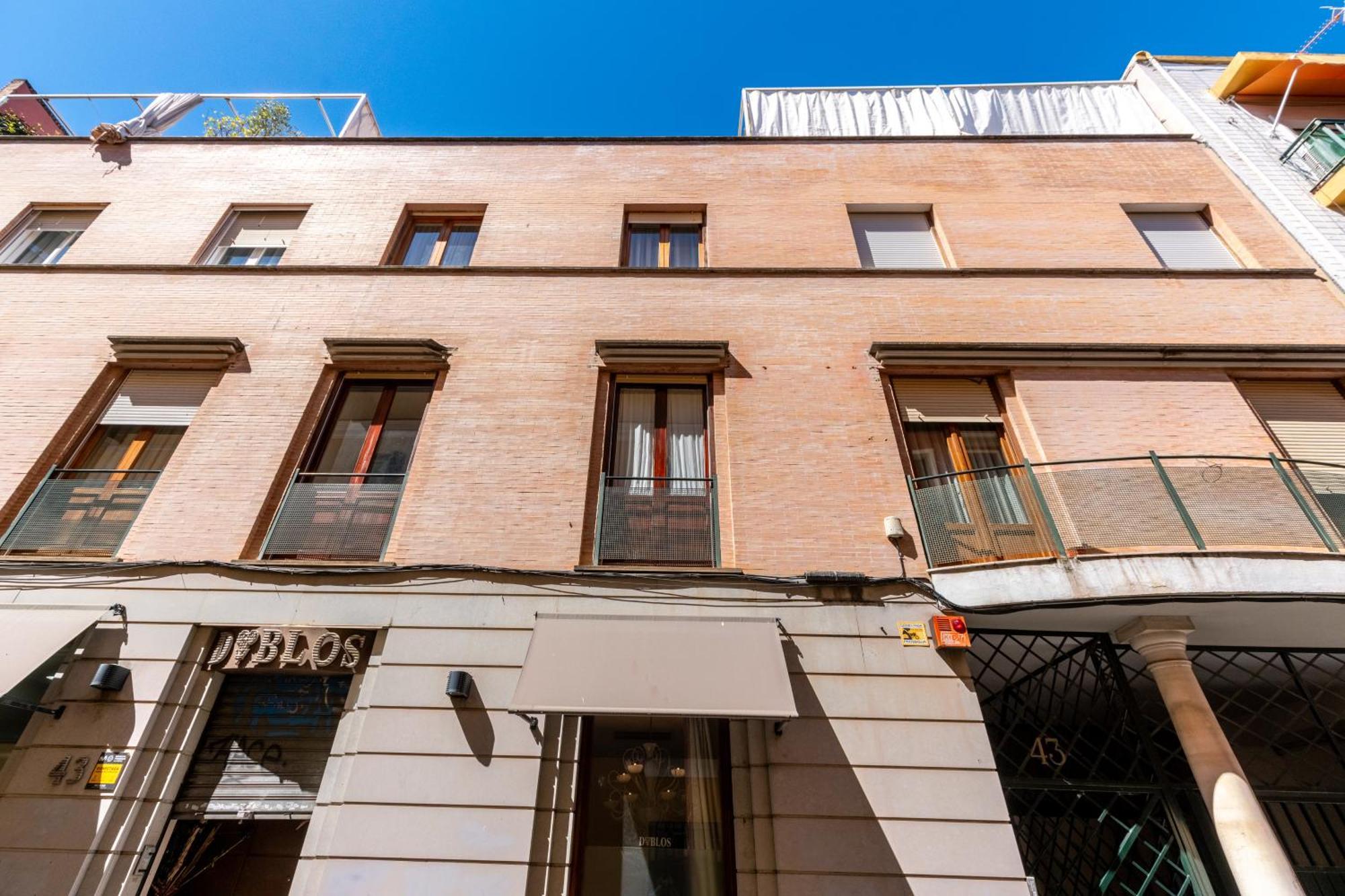 San Vicente-Museo Apartamento Севилья Экстерьер фото